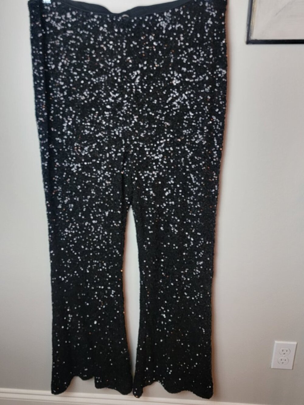 Express Black Sequin Flare Pants XL 16 Pull On High Rise Disco Party Glam - Picture 3 of 11